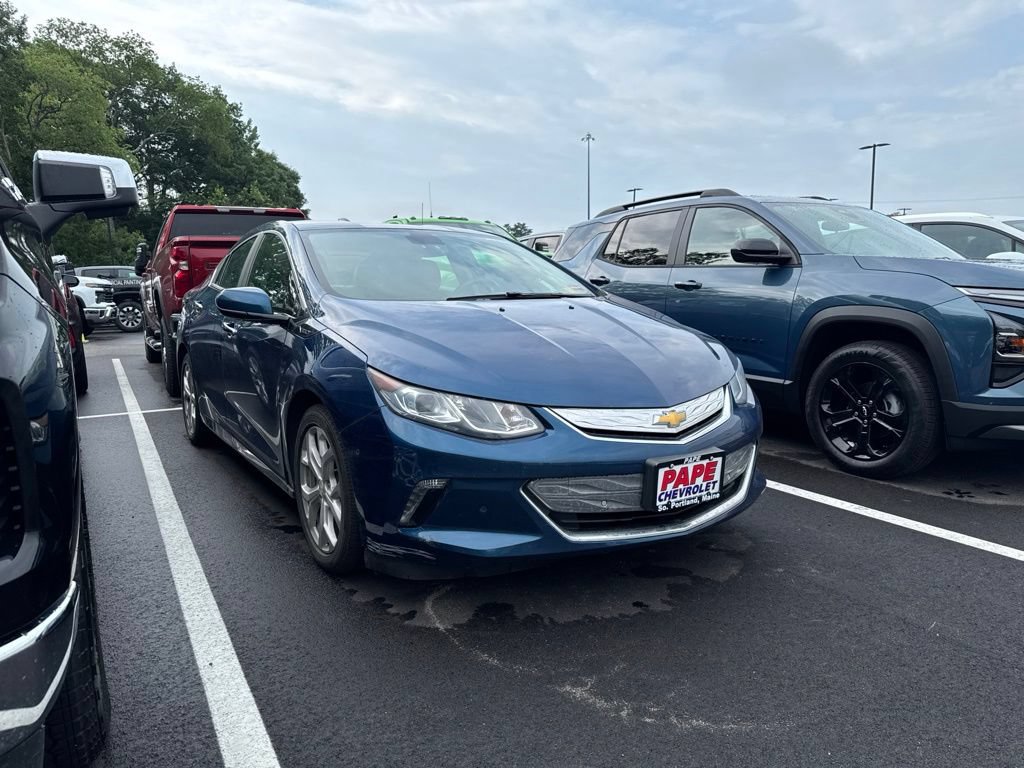 Used 2019 Chevrolet Volt Premier FWD image 2