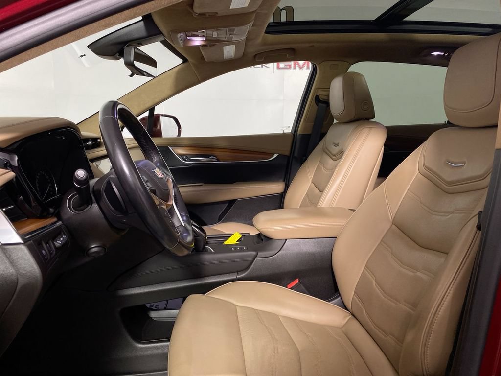 Certified 2019 Cadillac XT5 Platinum AWD/4WD image 11