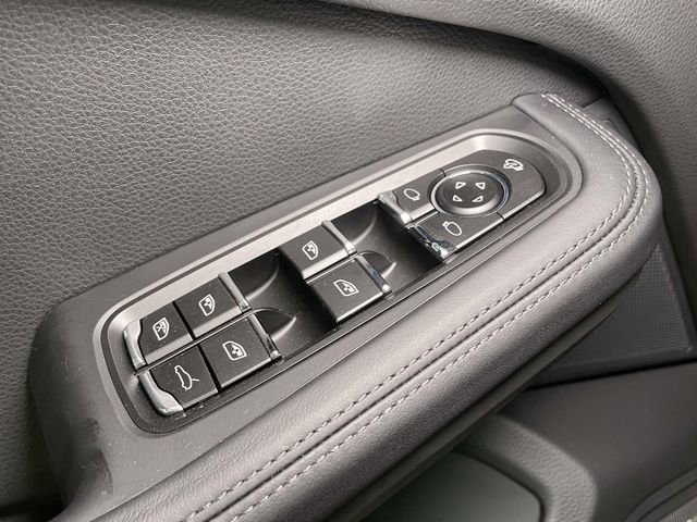 New 2026 Porsche Macan S image 38