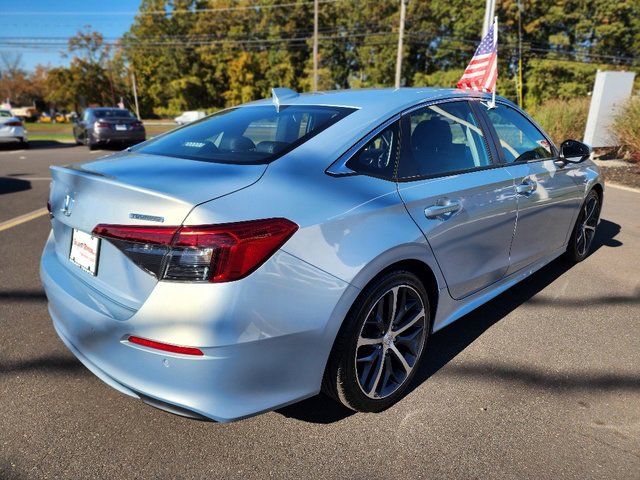 Used 2022 Honda Civic Touring image 7