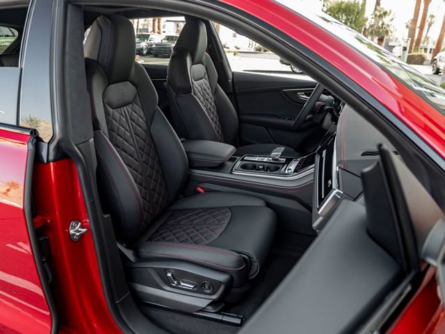 New 2026 Audi SQ8 Prestige AWD/4WD image 39