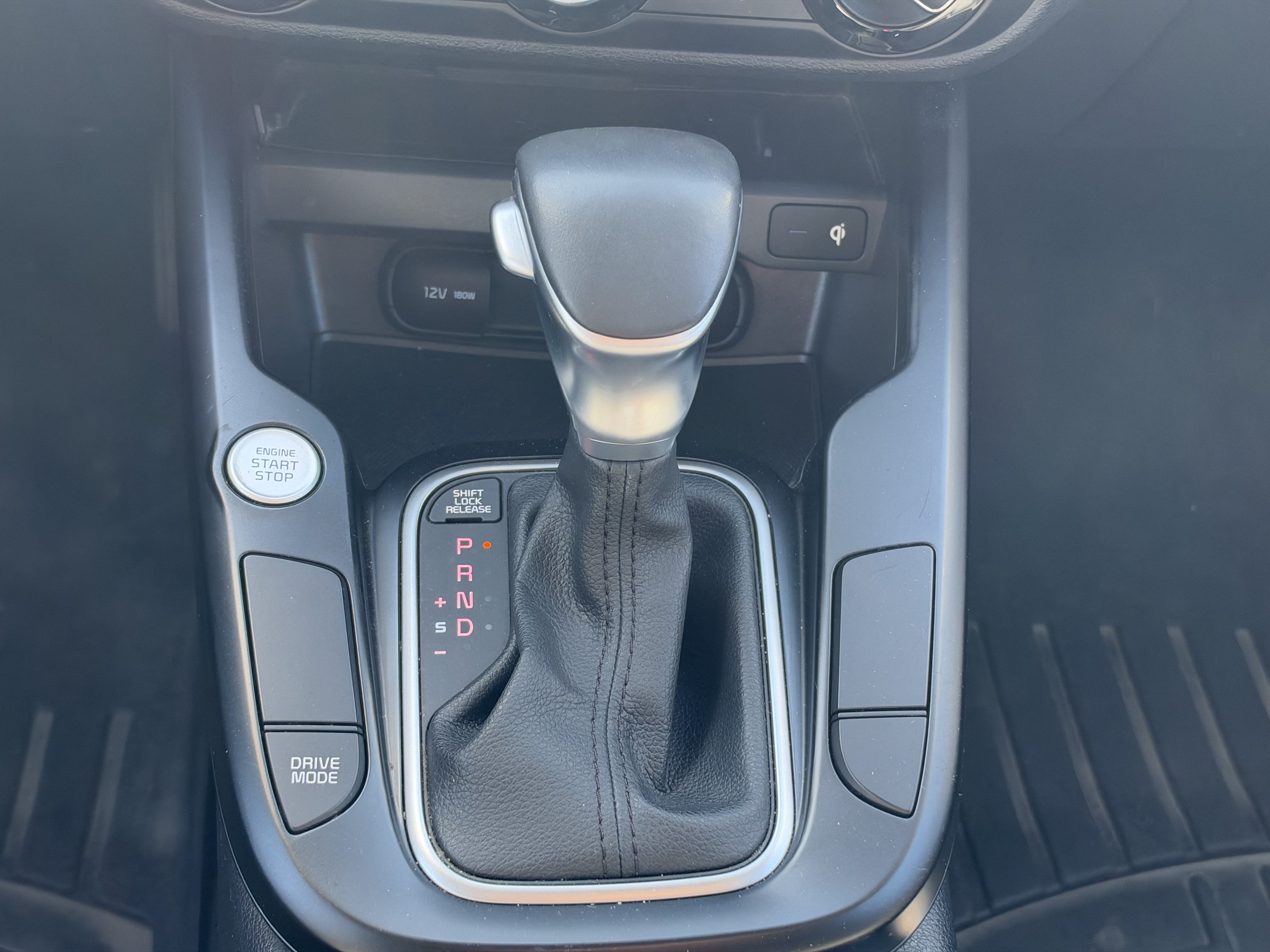 Used 2020 Kia Soul GT-Line w/ GT 2.0L Power Sunroof Package FWD image 19