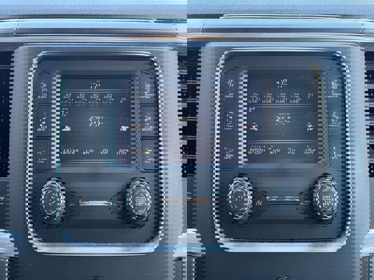 Used 2024 RAM 1500 Classic Warlock image 16