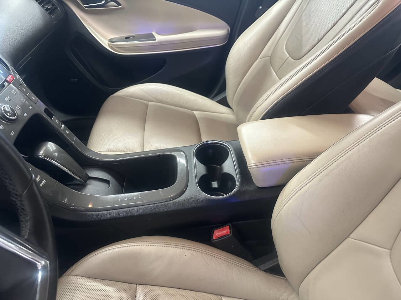 Used 2012 Chevrolet Volt Premium w/ Premium Trim Package image 36