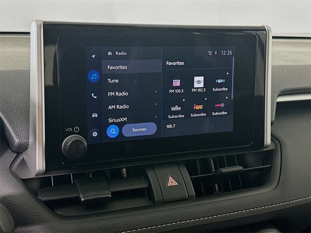 Used 2024 Toyota RAV4 XLE image 17