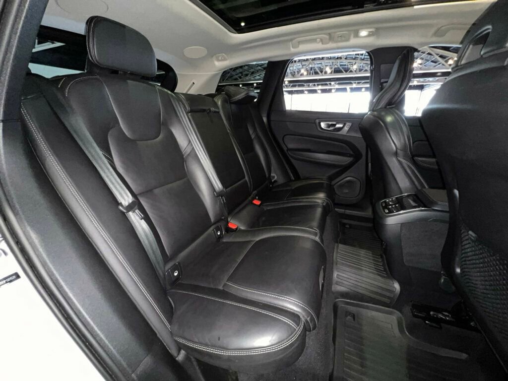 Used 2023 Volvo XC60 B5 Ultimate AWD/4WD image 30