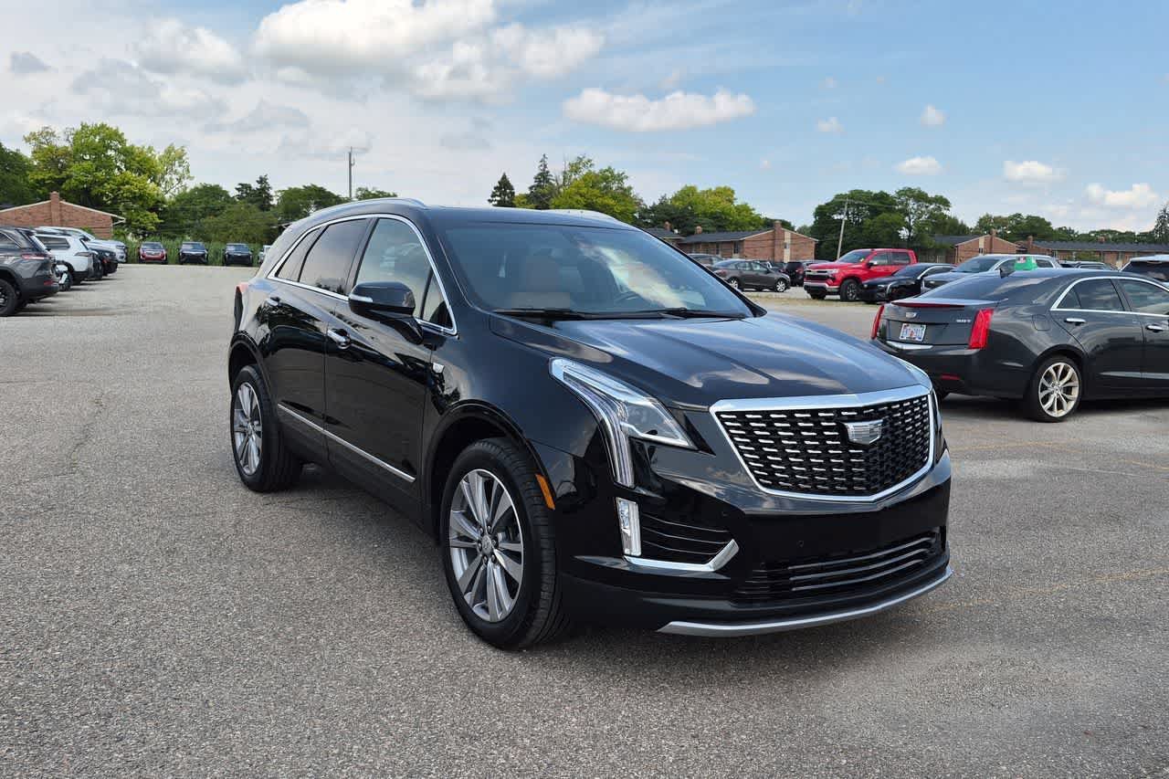 New 2026 Cadillac XT5 Premium Luxury w/ Driver Assist Package AWD/4WD image 8