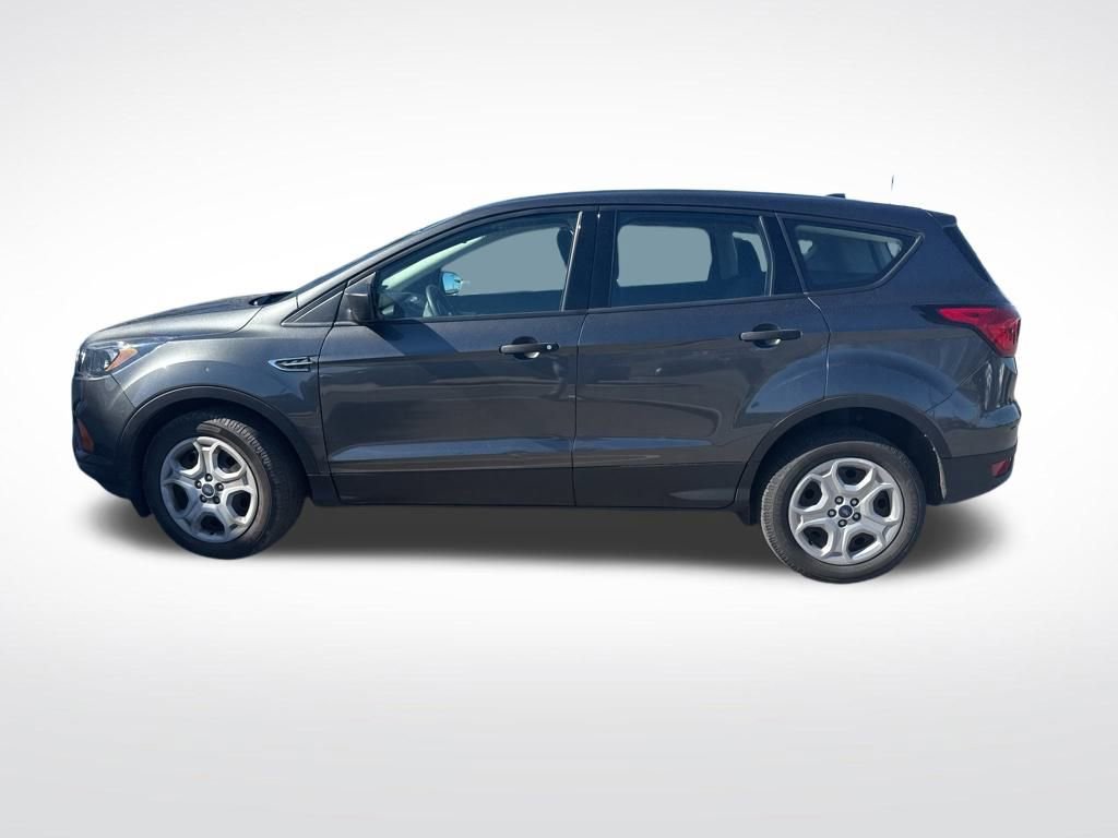 Used 2019 Ford Escape S image 2