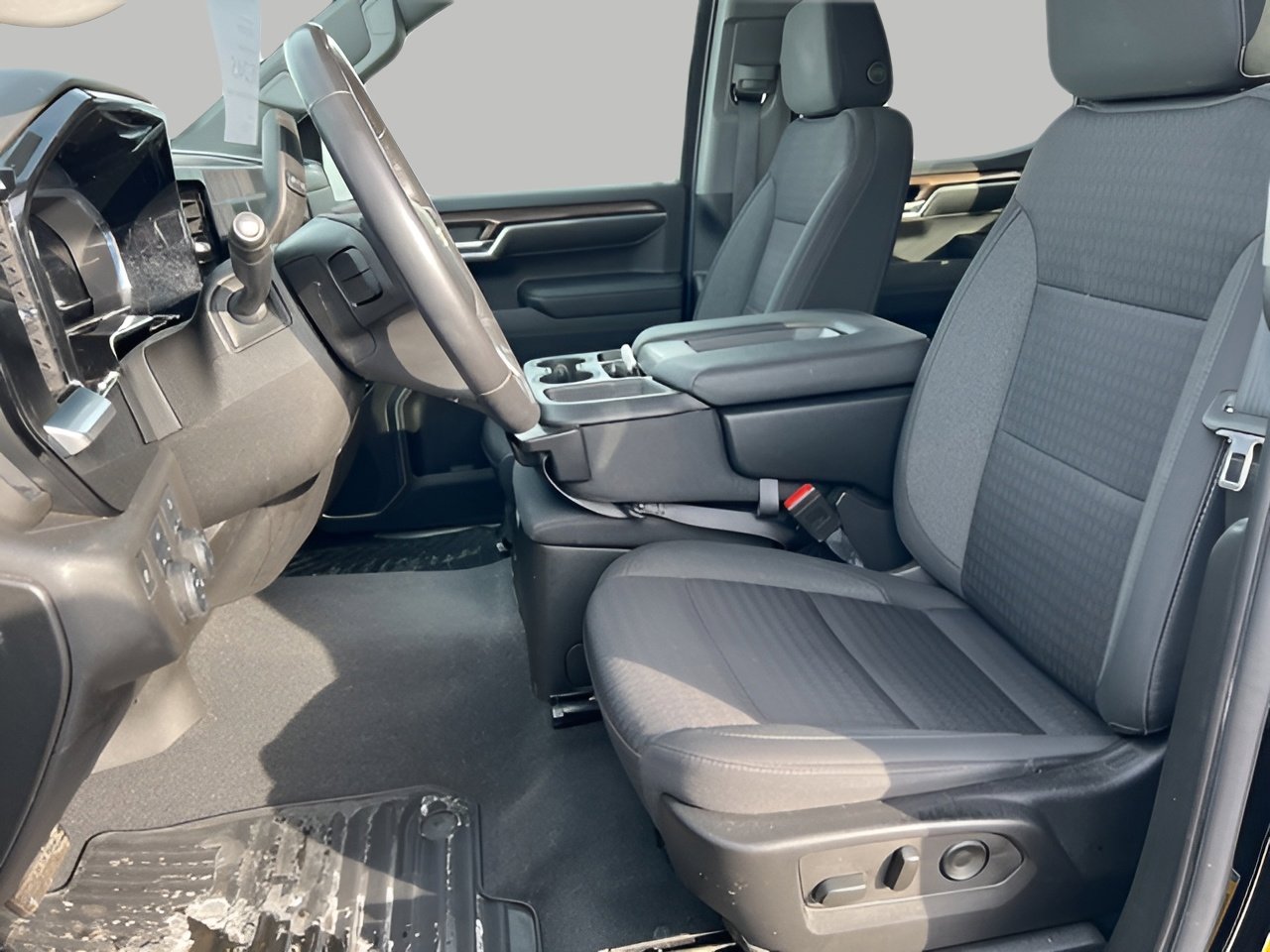 Used 2022 Chevrolet Silverado 1500 LT image 25