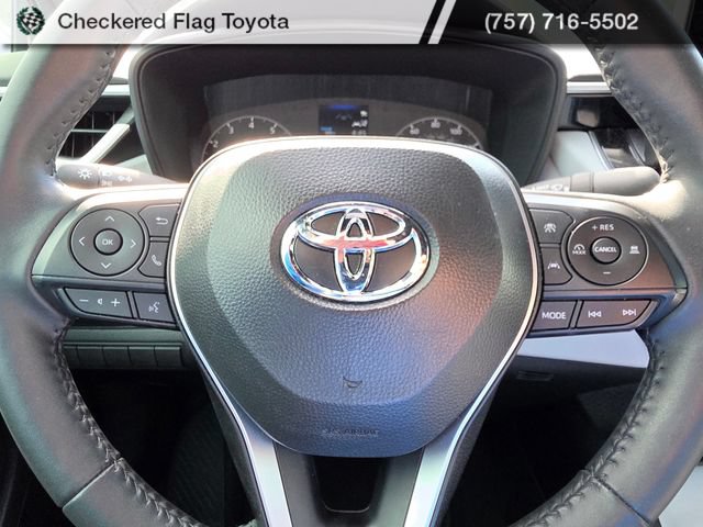 Used 2025 Toyota Corolla SE FWD image 12