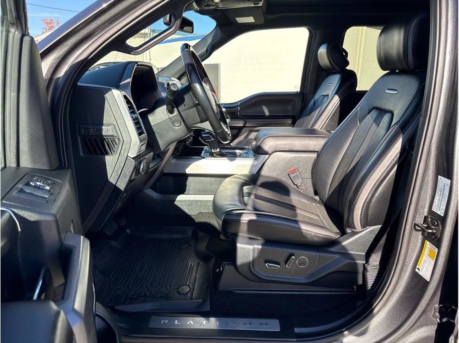Used 2019 Ford F150 Platinum w/ Equipment Group 701A Luxury image 14