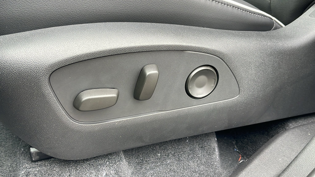 New 2026 Buick Enclave Sport Touring w/ Power Package FWD image 11