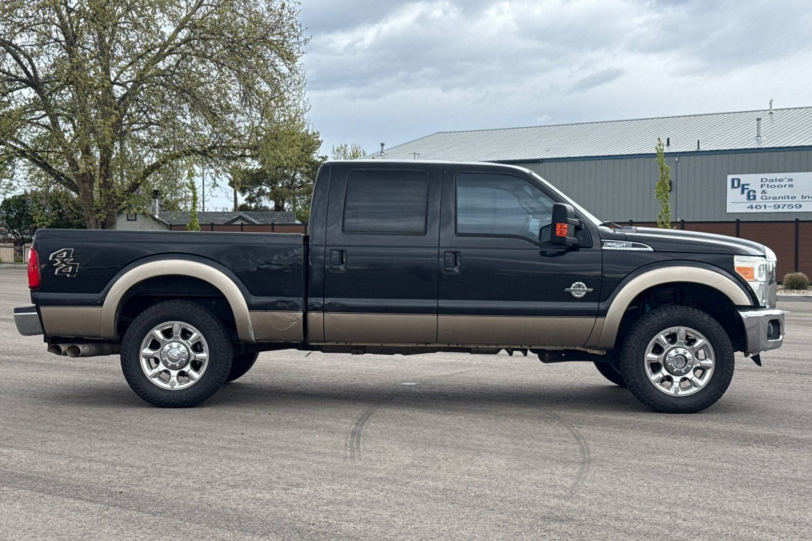 Used 2013 Ford F250 Lariat AWD/4WD image 3
