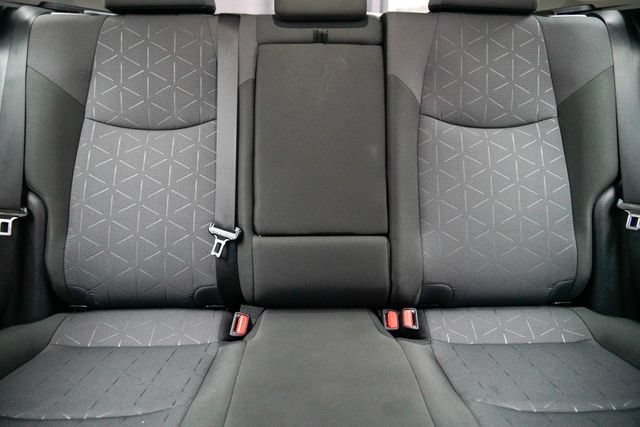 Used 2025 Toyota RAV4 XLE AWD/4WD image 26