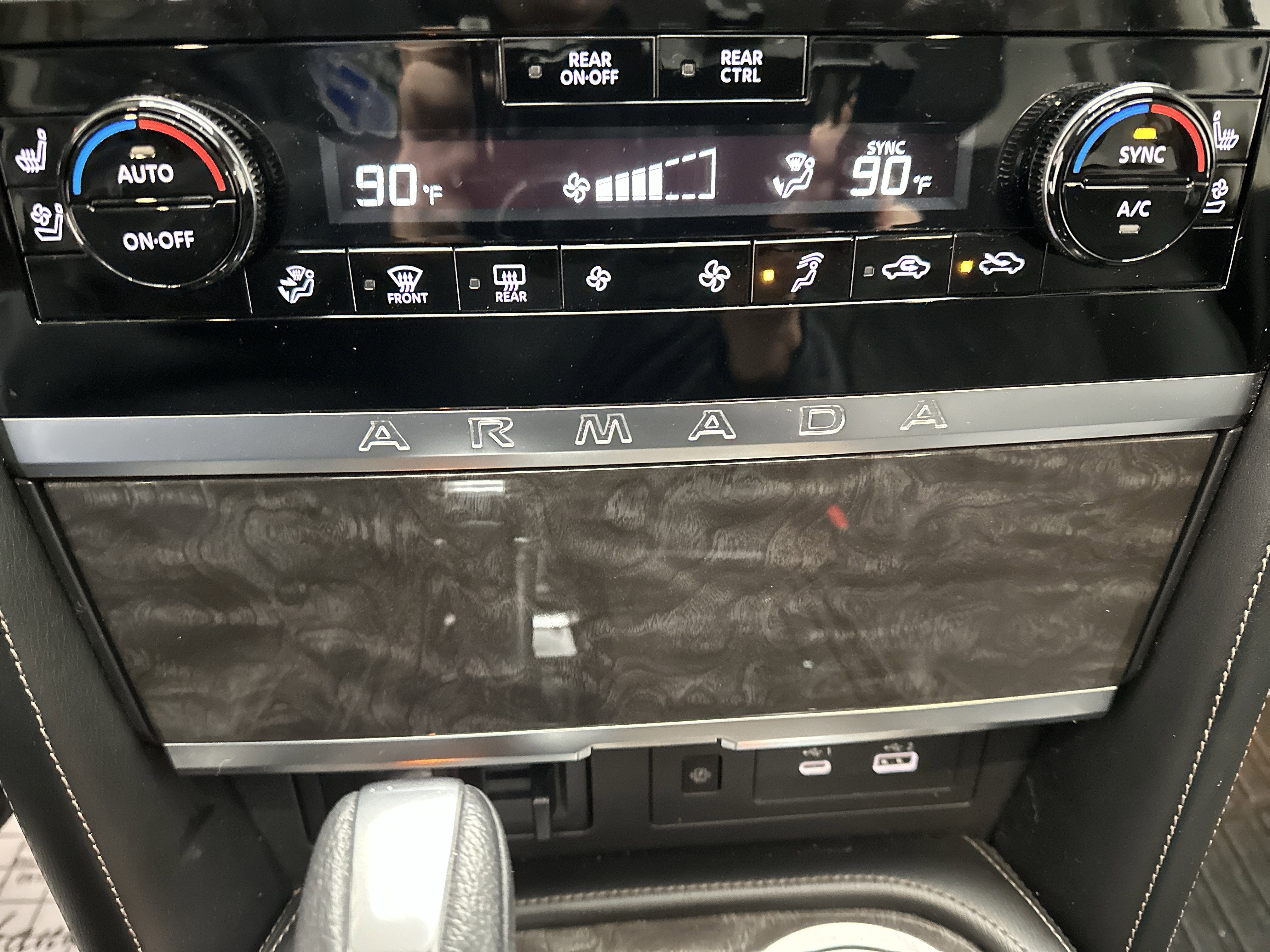 Used 2023 Nissan Armada Platinum image 41