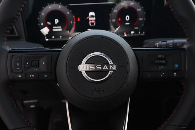 New 2025 Nissan Kicks SR FWD image 25