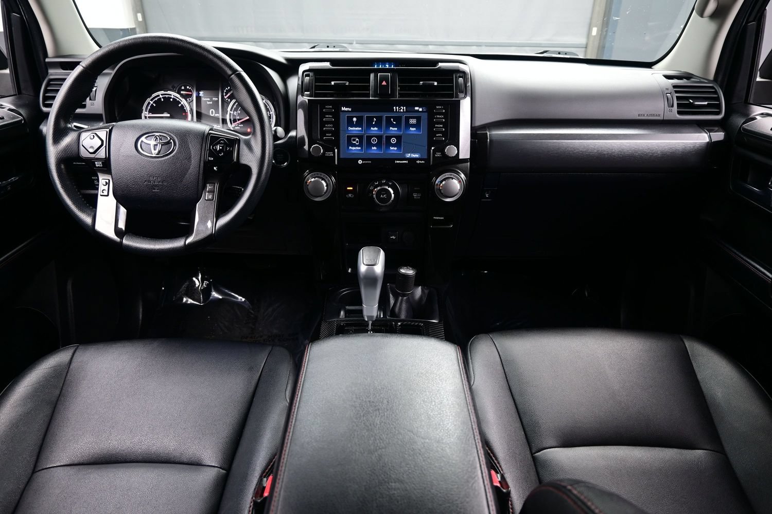 Used 2022 Toyota 4Runner TRD Off-Road Premium AWD/4WD image 17