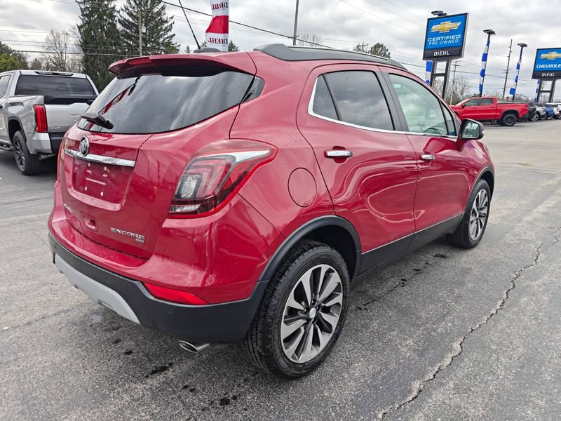 Used 2018 Buick Encore Premium image 4