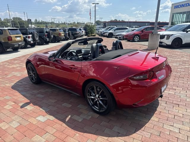 Used 2023 MAZDA MX-5 Miata Grand Touring RWD image 34