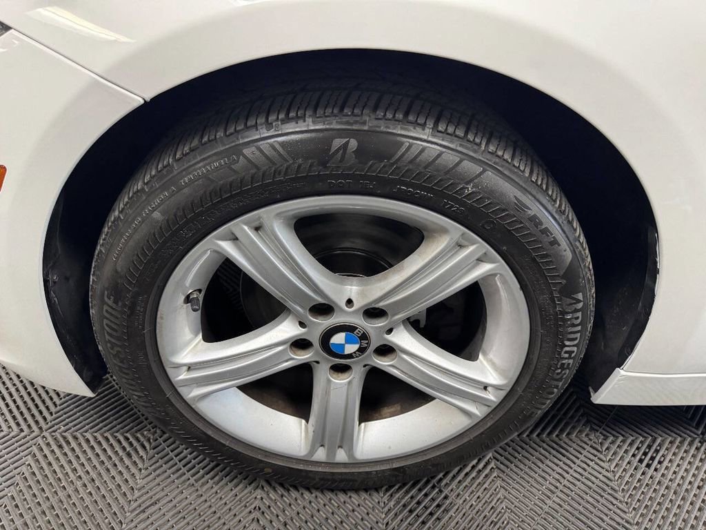 Used 2015 BMW 320i xDrive Sedan image 21