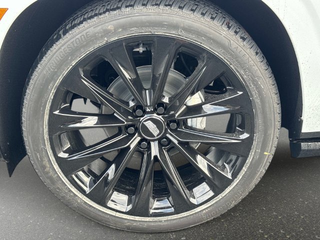 New 2026 Cadillac Escalade Platinum Sport w/ LPO, ONYX Package AWD/4WD image 10