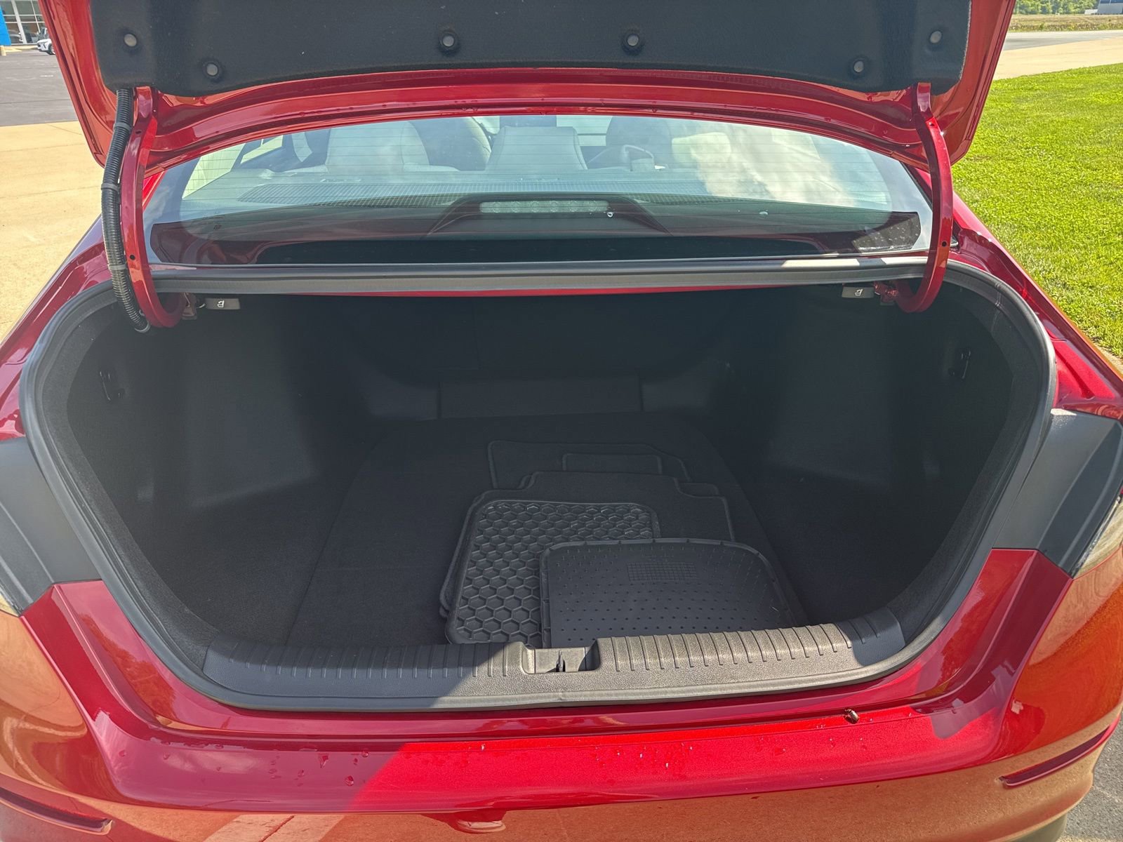 Used 2024 Honda Accord EX image 12
