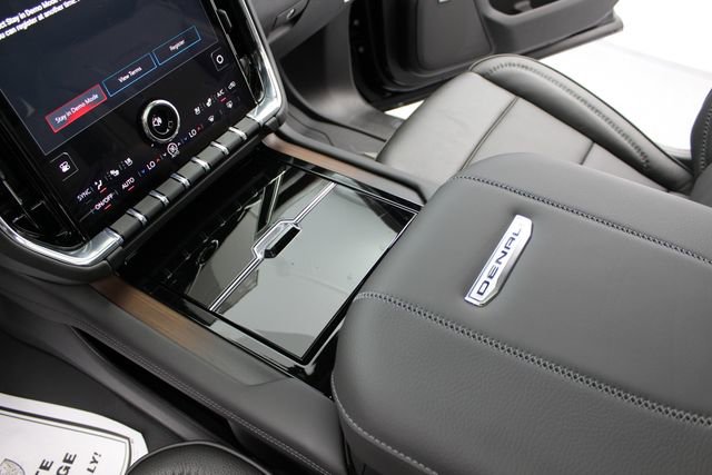 New 2026 GMC Yukon Denali AWD/4WD image 18