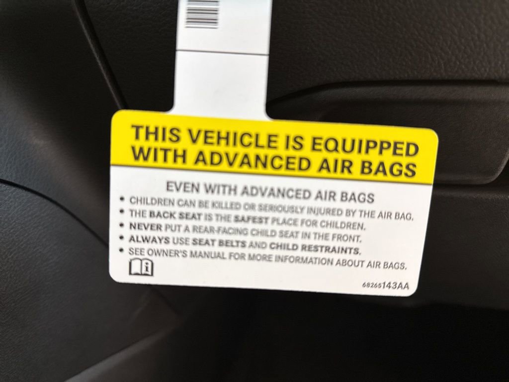 New 2026 Jeep Compass Trailhawk image 37