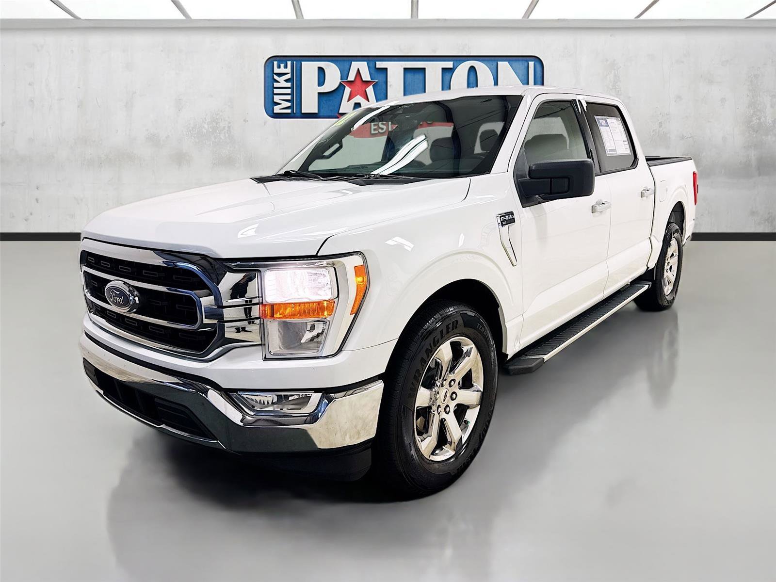 Used 2022 Ford F150 XLT w/ Equipment Group 301A Mid image 3