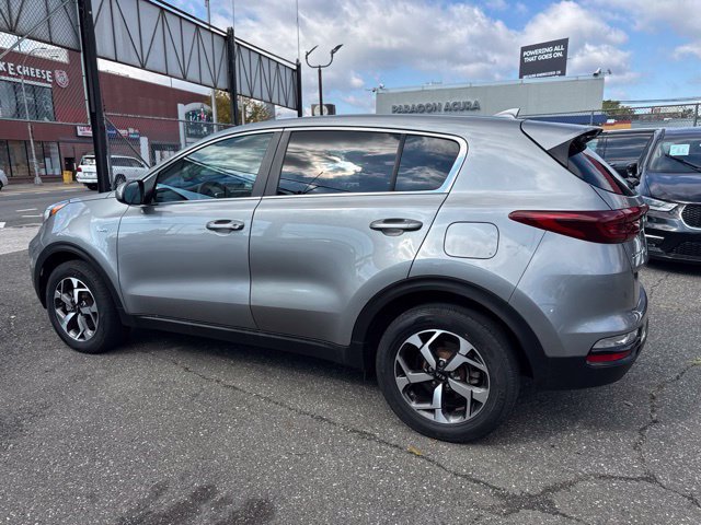 Used 2020 Kia Sportage LX AWD/4WD image 4