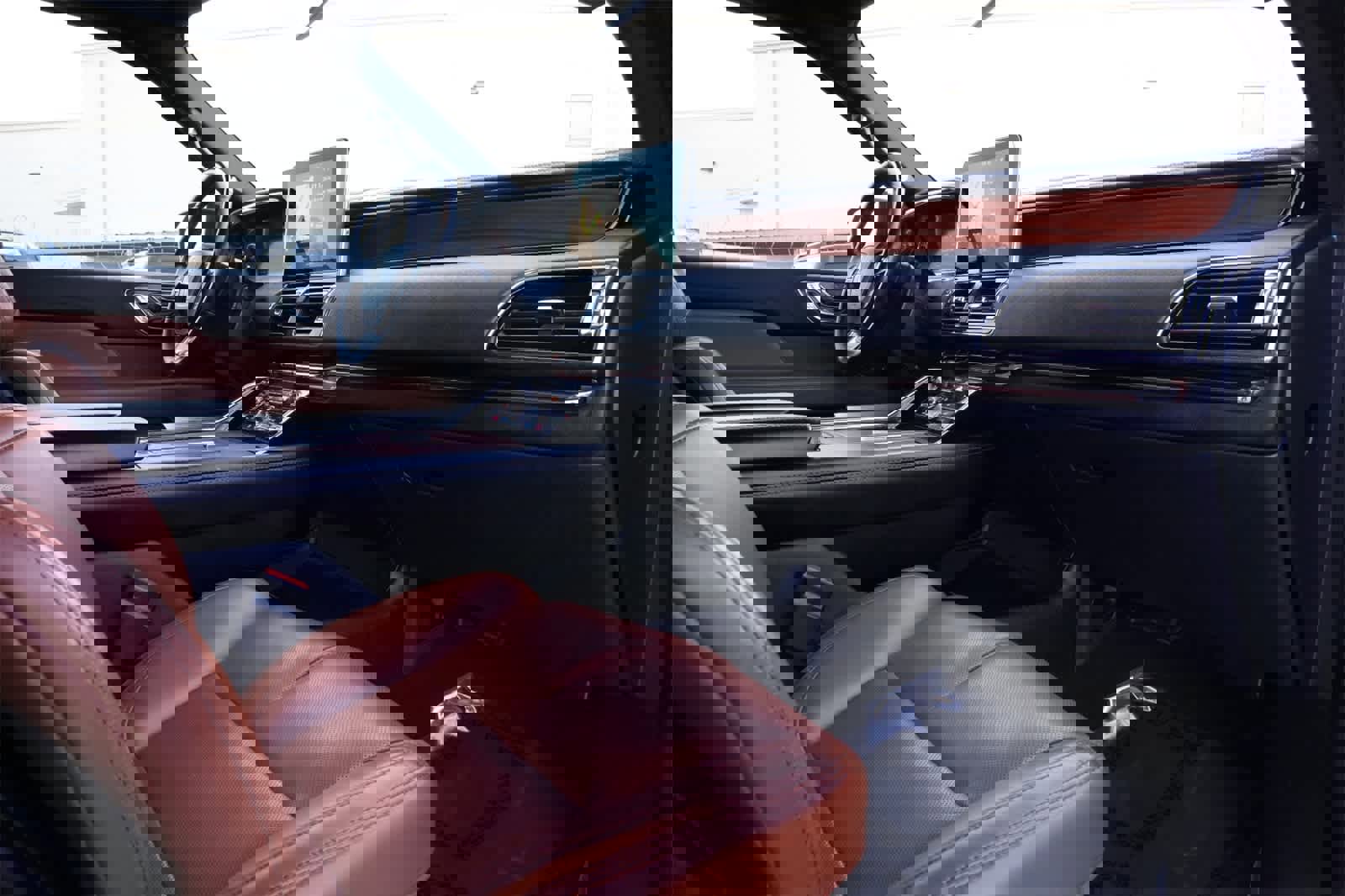 Used 2020 Lincoln Navigator L Reserve w/ Luxury Package image 22