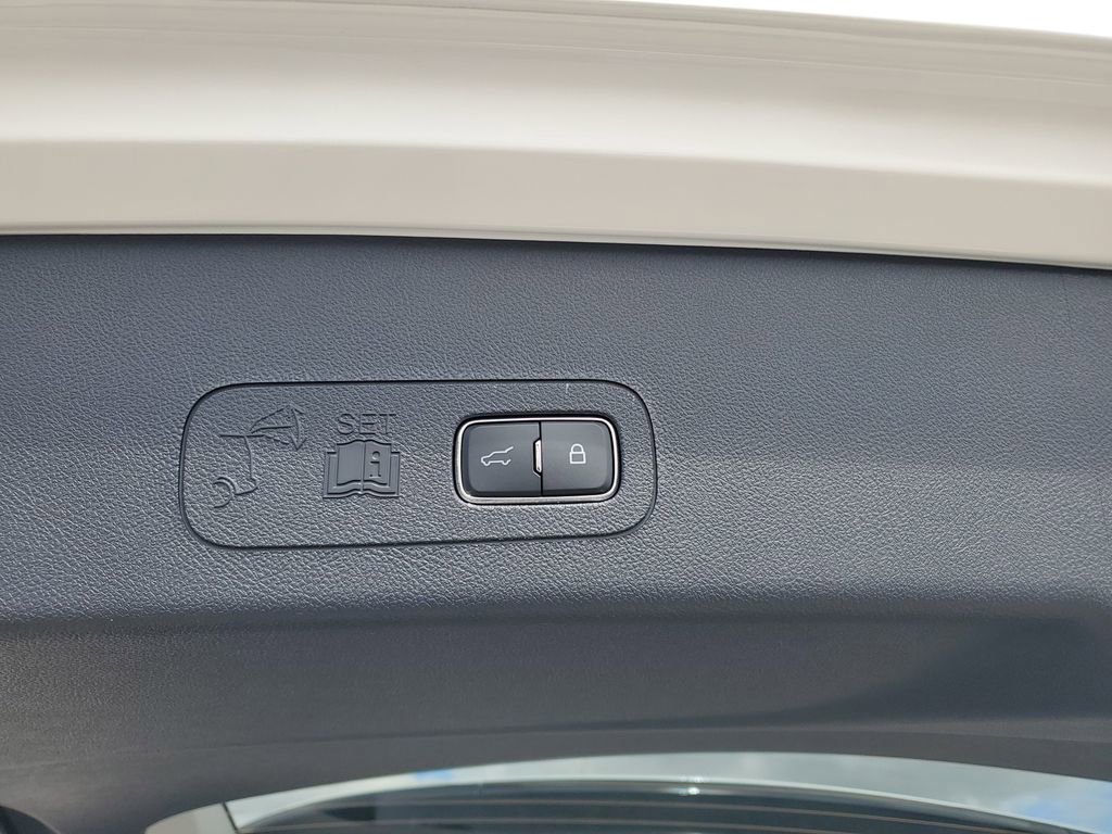 New 2026 Lincoln Aviator 2WD image 7