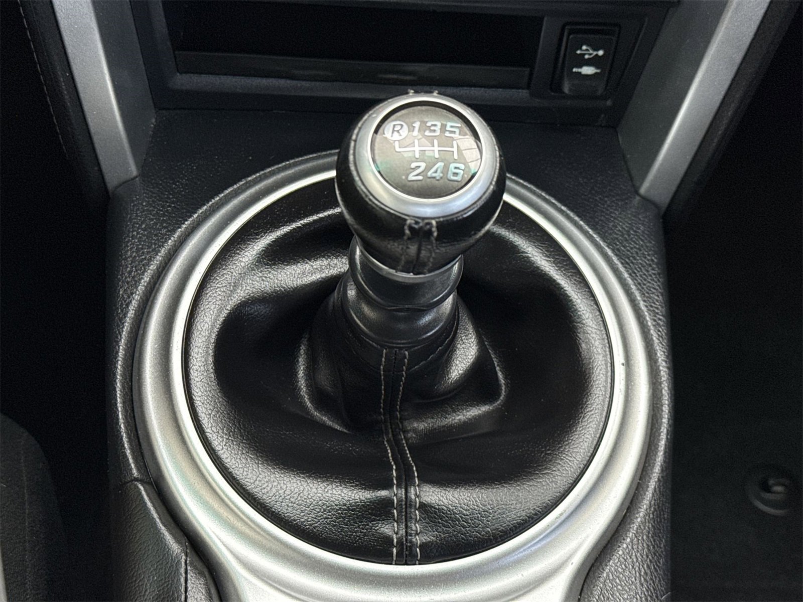 Used 2017 Toyota 86 image 28