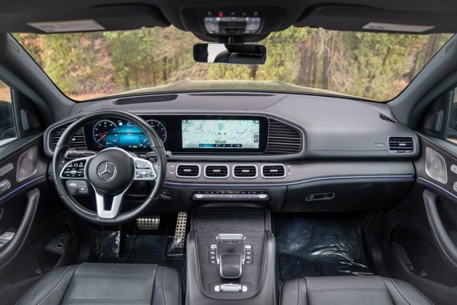 Used 2022 Mercedes-Benz GLS 580 4MATIC image 26