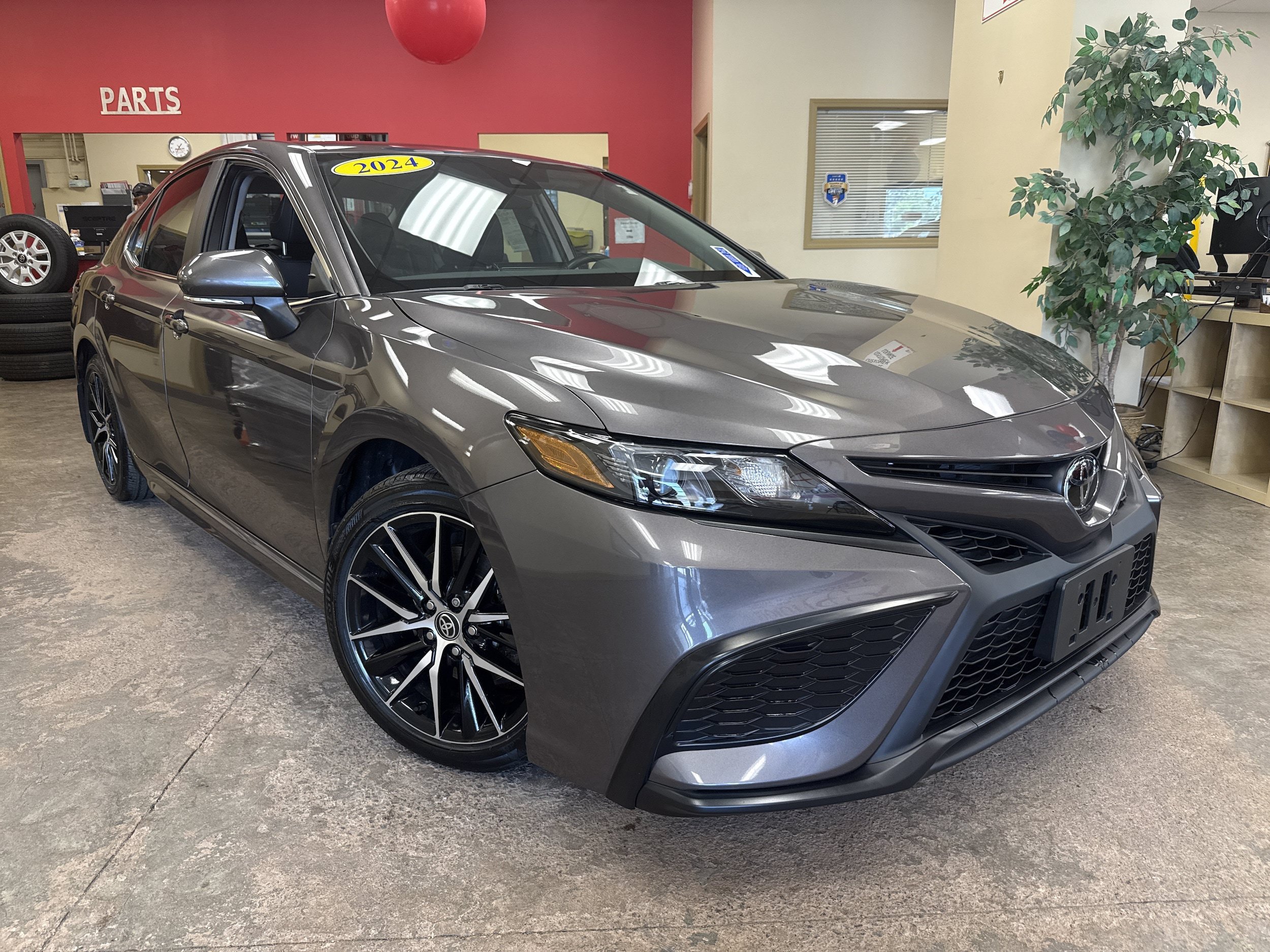 Certified 2024 Toyota Camry SE FWD image 12