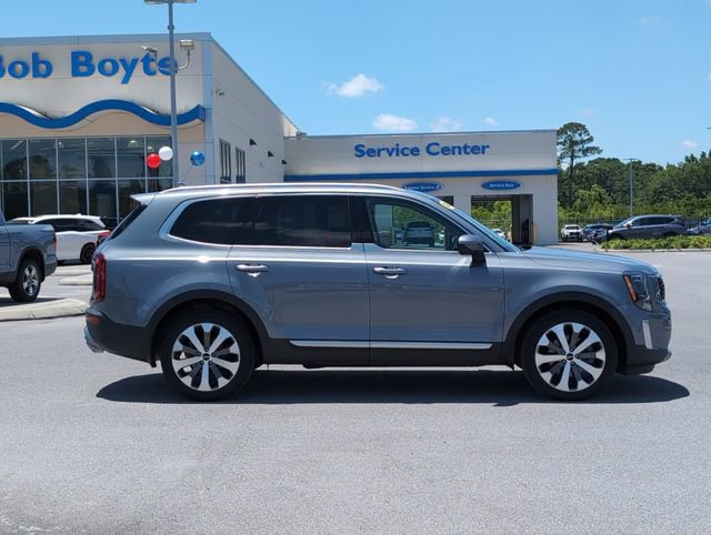 Used 2022 Kia Telluride S FWD image 2