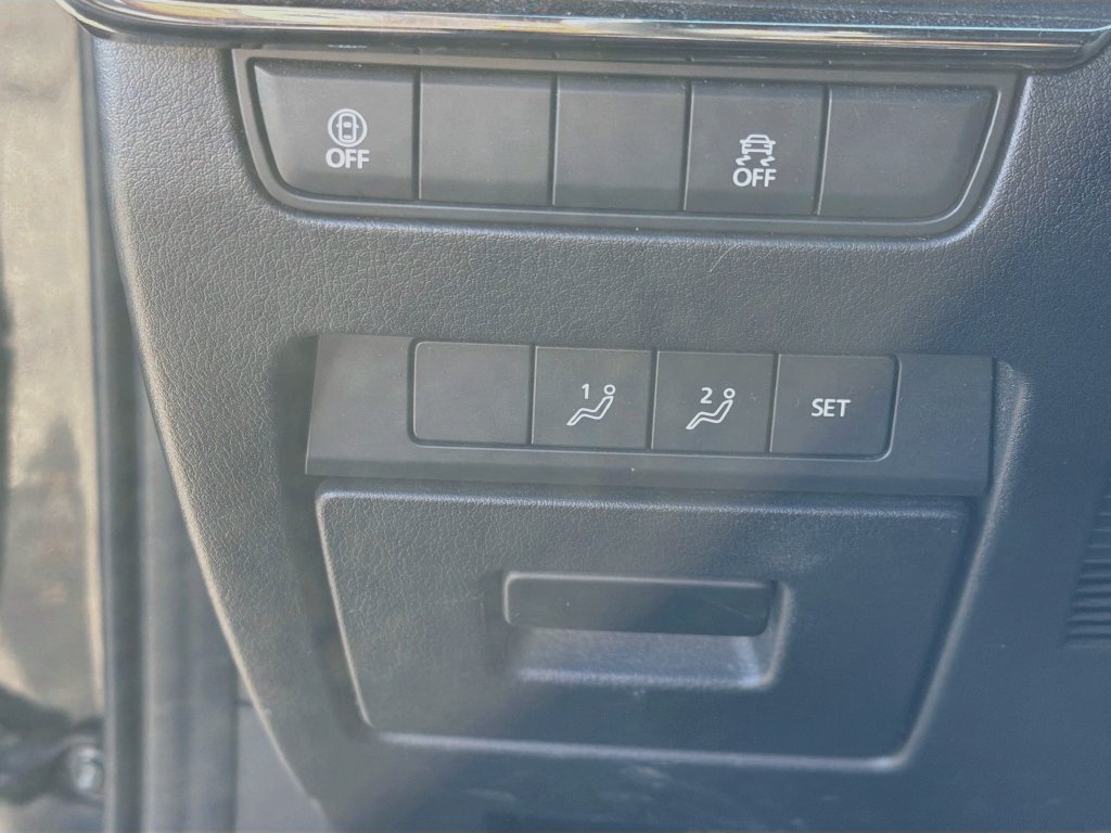 Used 2021 MAZDA MAZDA3 s AWD/4WD image 10