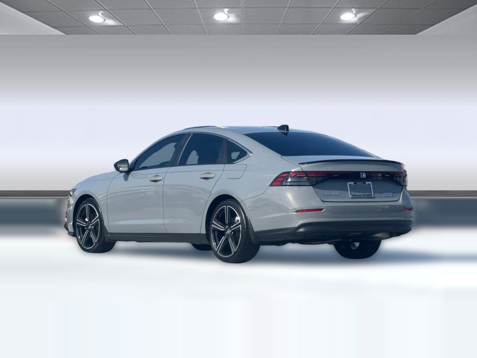 Used 2024 Honda Accord Sport image 3