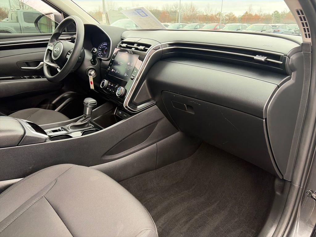 Used 2024 Hyundai Tucson SE image 10