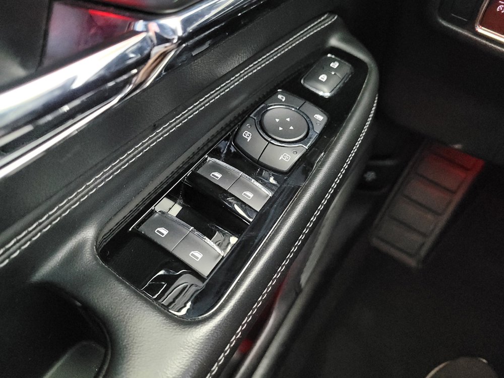 Used 2020 Lincoln Corsair FWD w/ Premium Package image 27
