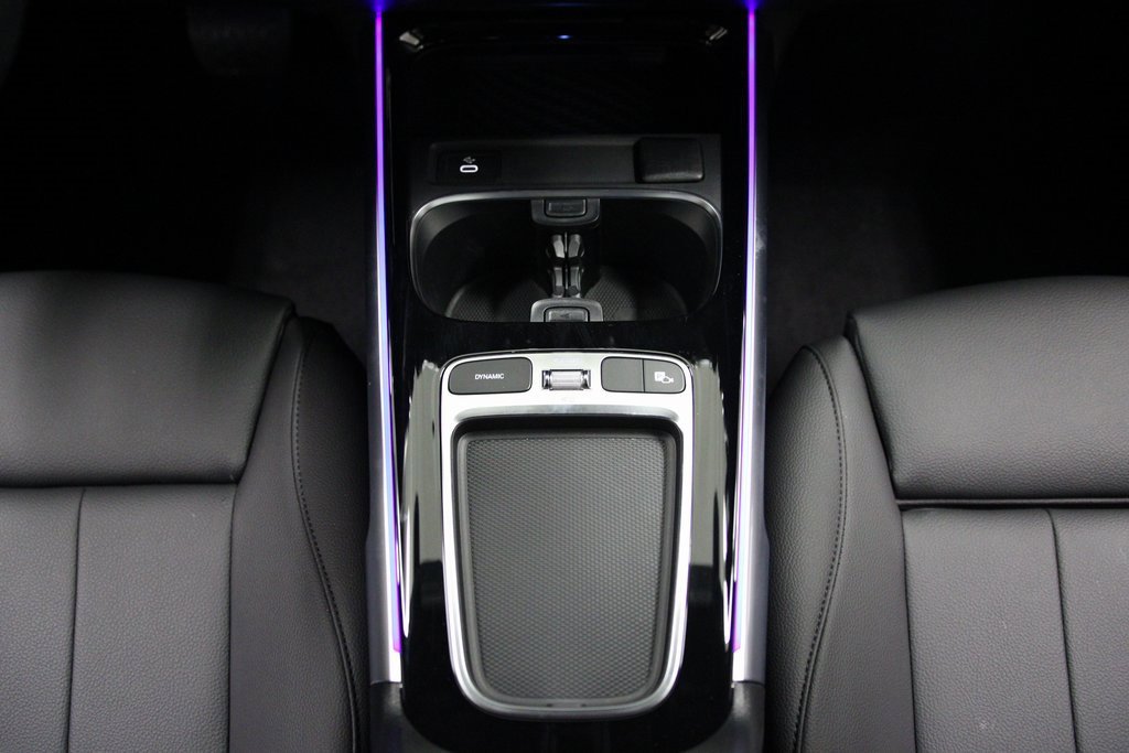 Certified 2024 Mercedes-Benz GLB 250 4MATIC image 16