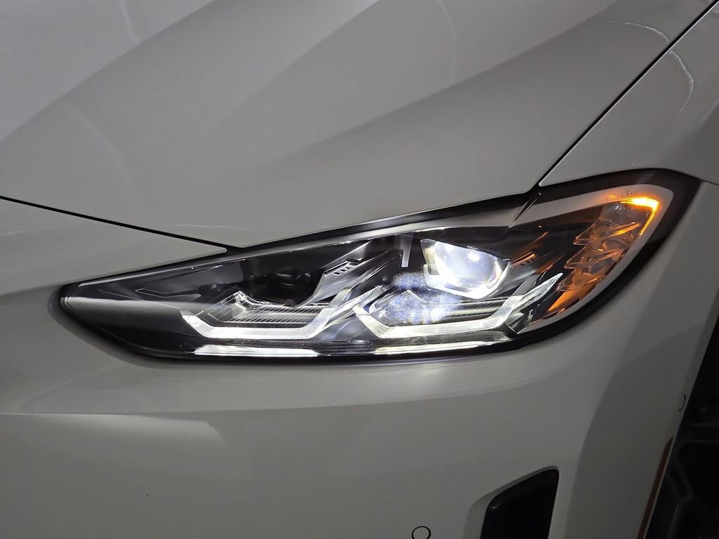Used 2023 BMW i4 eDrive35 RWD image 33