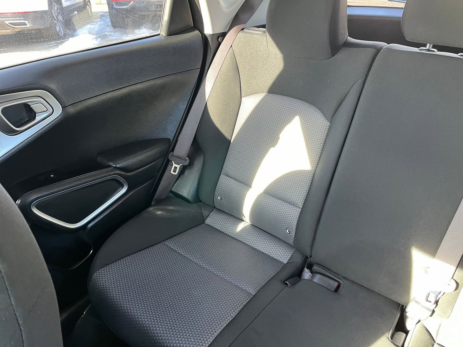 Used 2025 Kia Soul LX w/ LX Technology Package image 36