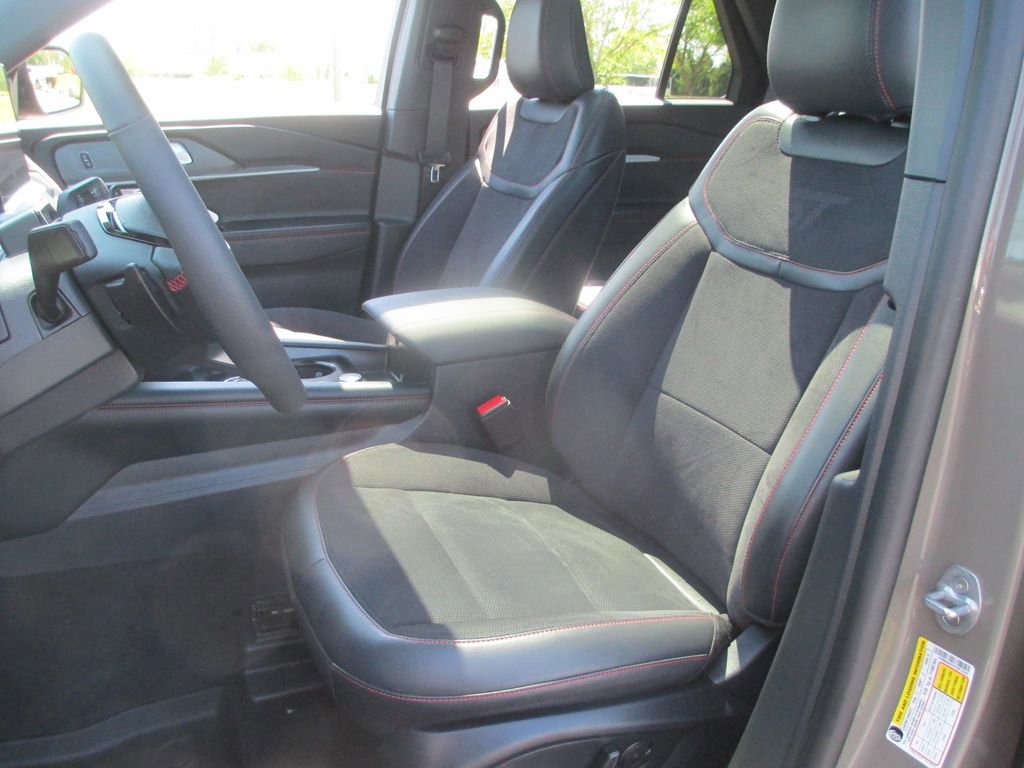 Used 2026 Ford Explorer ST w/ Sun And Sound Package image 20