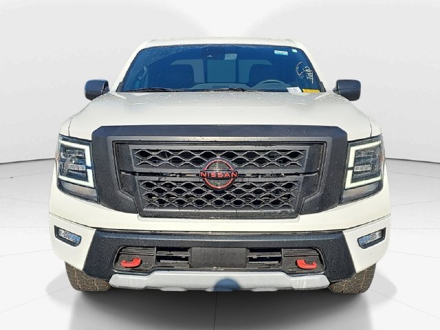 Used 2024 Nissan Titan PRO-4X w/ Off Road Protection Package AWD/4WD image 10