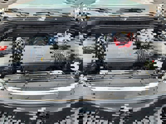 New 2025 Chevrolet Suburban Premier image 27