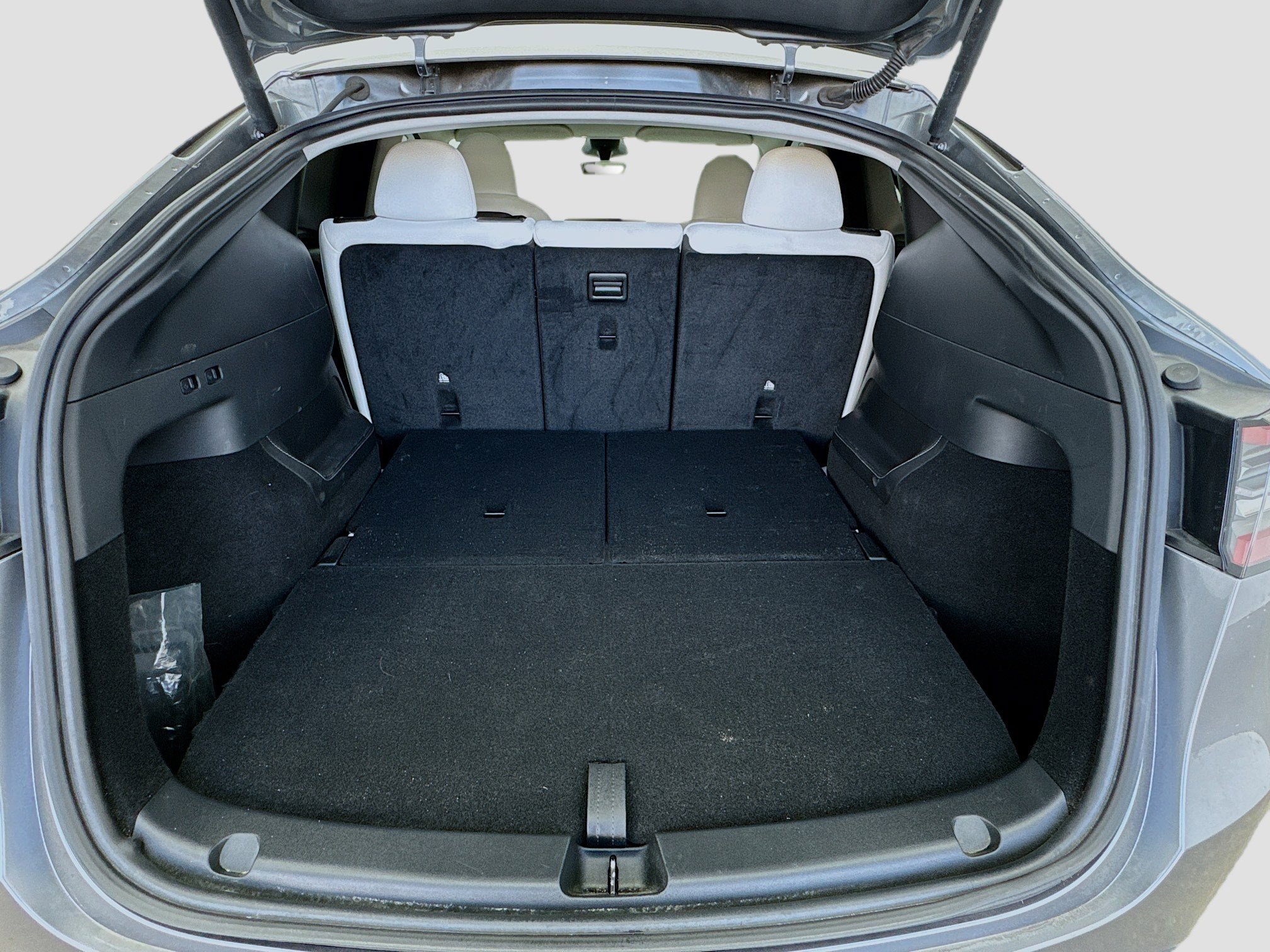 Used 2024 Tesla Model Y Long Range image 18