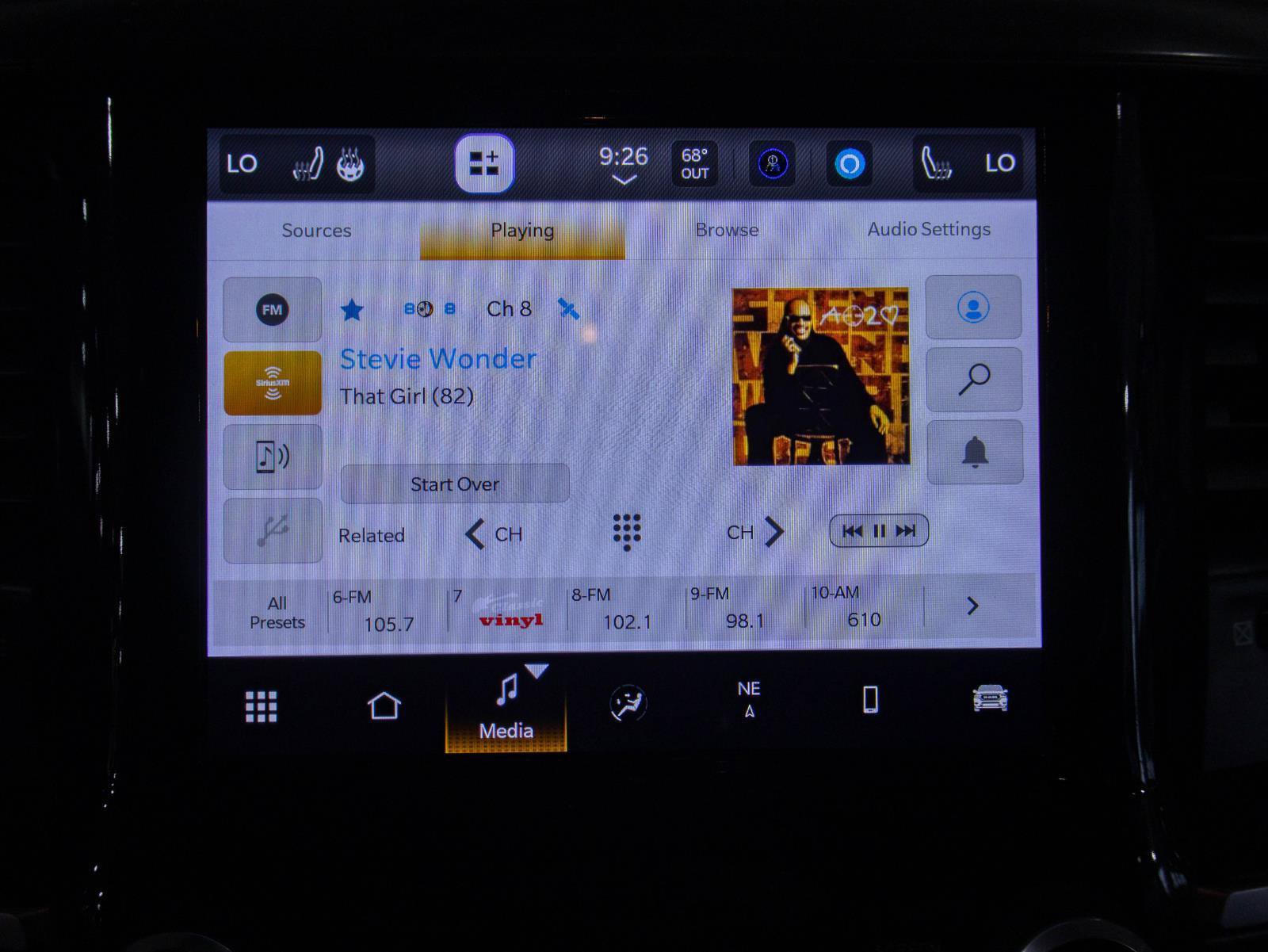 Used 2024 RAM 1500 Lone Star image 9