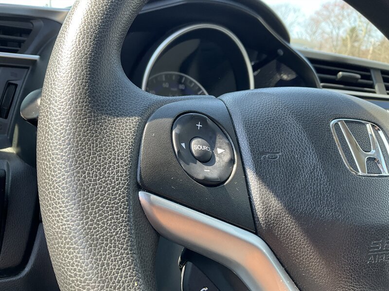 Used 2018 Honda Fit LX image 26