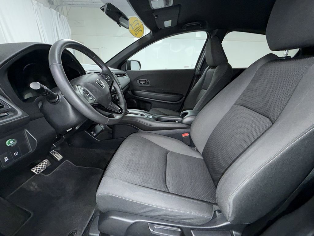 Used 2022 Honda HR-V Sport image 16